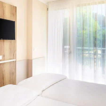 Parco Del Aparthotel Garda (Verona)