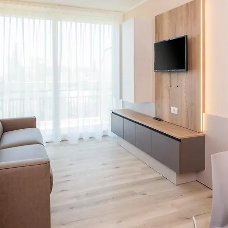 Aparthotel Parco Del