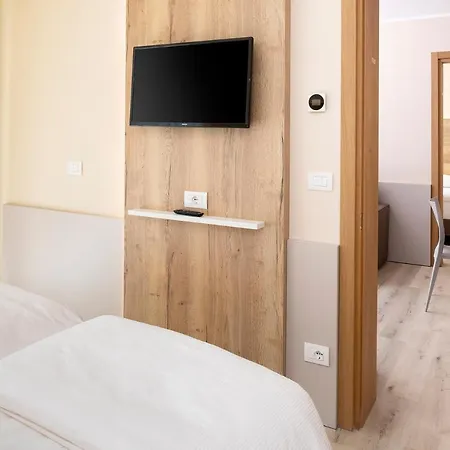 Parco Del Garda Aparthotel