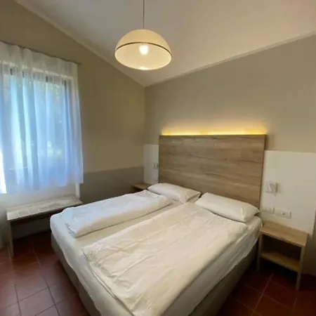 Parco Del 3*