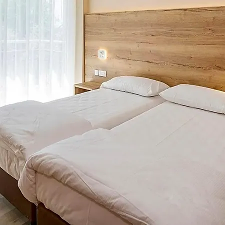 Aparthotel Parco Del 3*